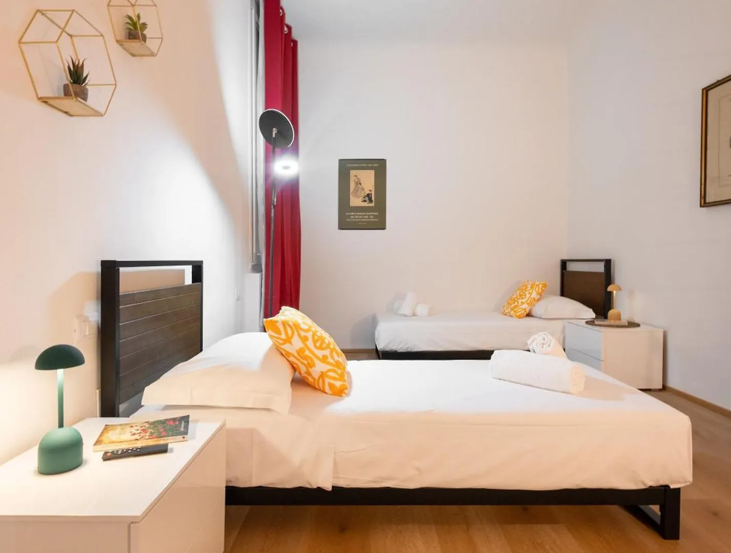 Keys Of Italy - Reparata Big 13 - 2 Bedrooms Florentine House Флоренция Апартаменты