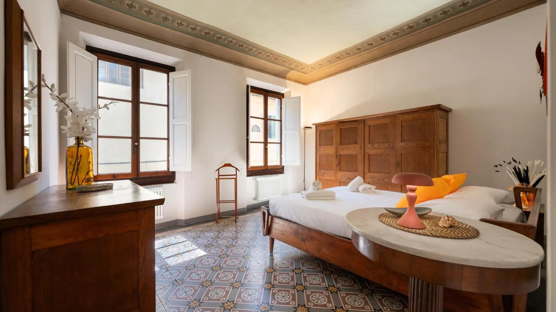 Keys Of Italy - Reparata Big 13 - 2 Bedrooms Florentine House Флоренция