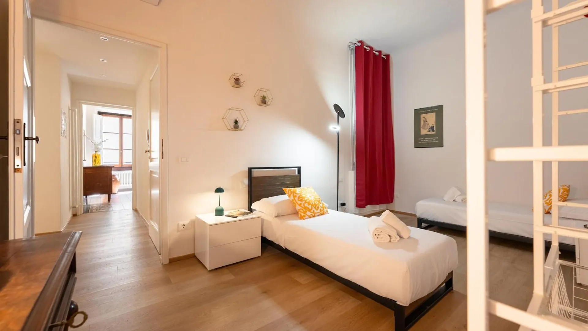 Keys Of Italy - Reparata Big 13 - 2 Bedrooms Florentine House Флоренция Апартаменты