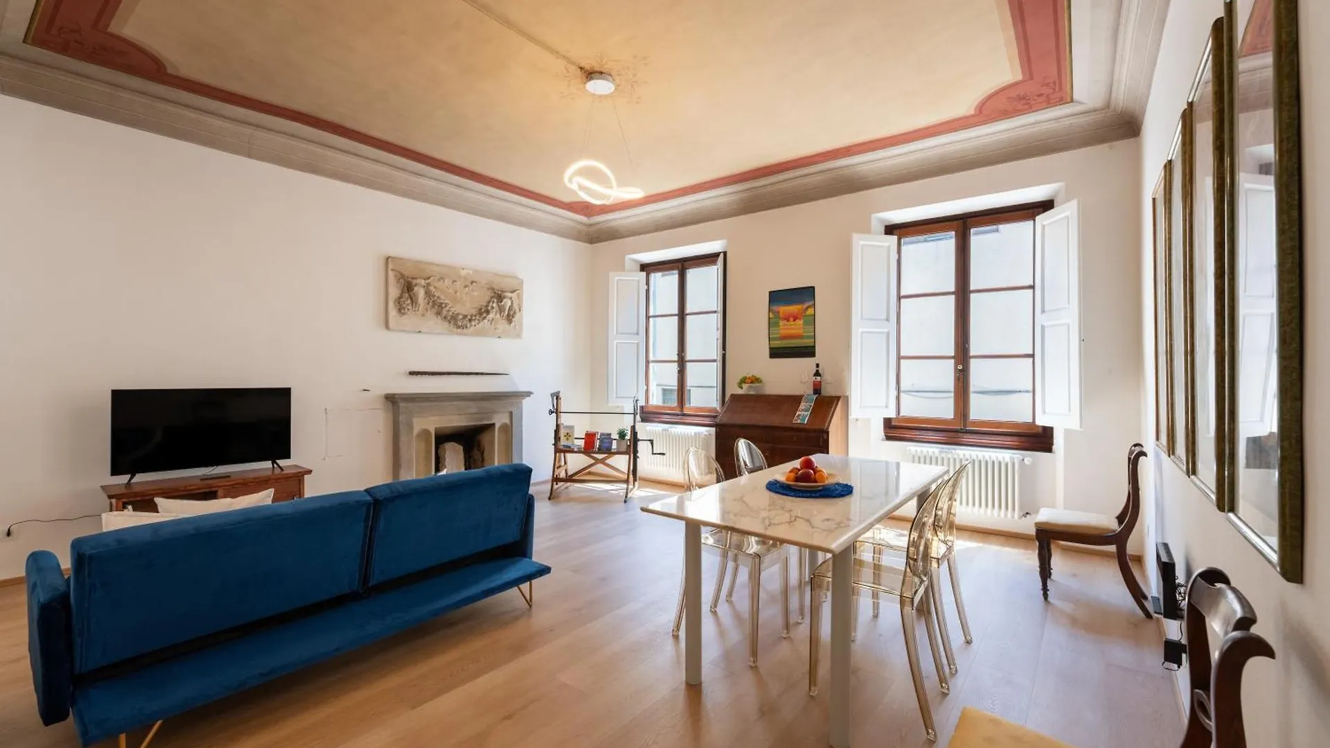 Апартаменты Keys Of Italy - Reparata Big 13 - 2 Bedrooms Florentine House Флоренция