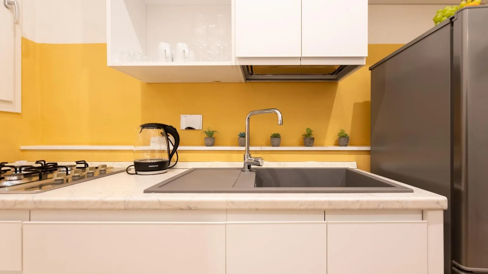 Keys Of Italy - Reparata Big 13 - 2 Bedrooms Florentine House Флоренция